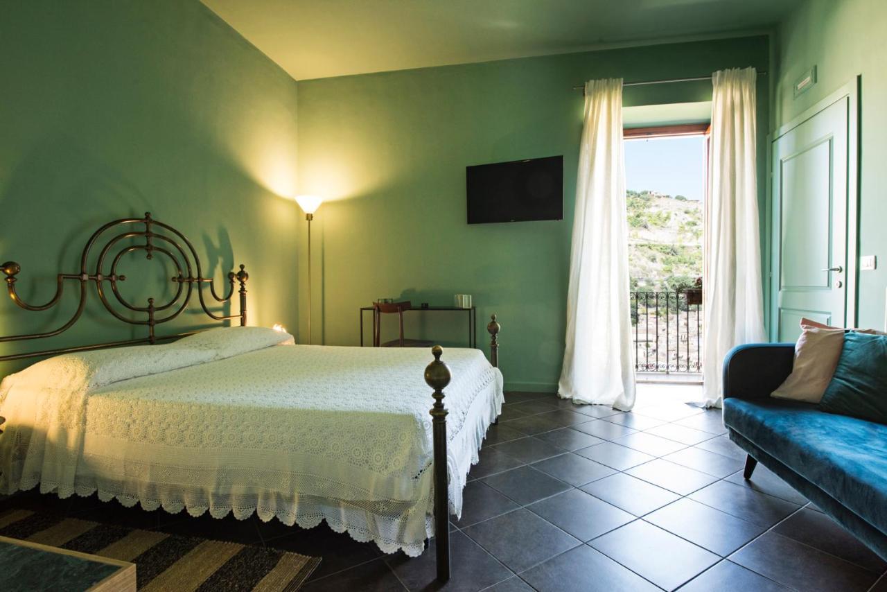 Bed and Breakfast Le Stanze Del Cioccolato Módica Exterior foto